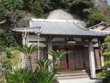 海前寺の本殿・本堂