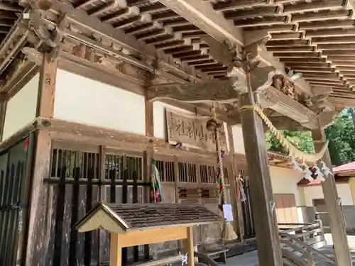 岩手山神社の本殿・本堂