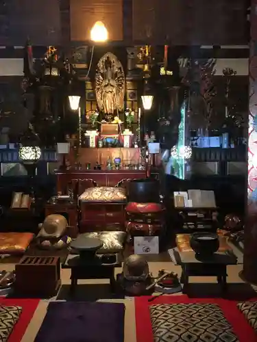 長命寺の本殿・本堂