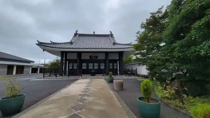 祥應寺の本殿・本堂