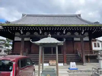 西園寺の本殿・本堂