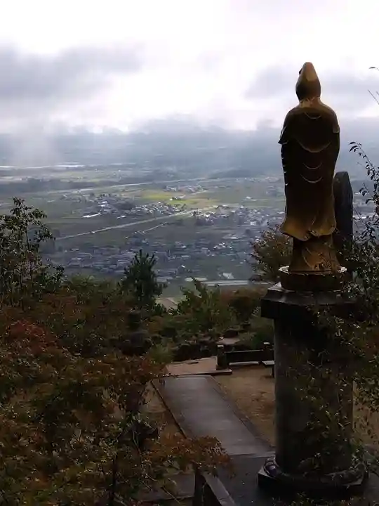瓦屋寺(滋賀県)