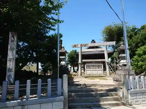 神明社（重本）の鳥居