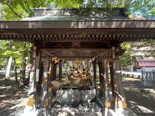 彌彦神社　(伊夜日子神社)の手水舎