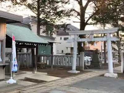 尉殿神社の鳥居