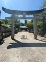 素盞嗚神社の{uncategorized: "未分類", other: "その他", undefined: "問題あり", building: "その他建物", grave: "お墓", sacred_gate: "鳥居", guardian: "狛犬", statue: "像", buddha: "仏像", history: "歴史", nature: "自然", garden: "庭園", animal: "動物", pagoda: "塔", temizu: "手水舎", mountain_gate: "山門・神門", sanctuary: "本殿・本堂", subordinate: "末社・摂社", art: "芸術", scenery: "景色", jizo: "地蔵", ema: "絵馬", goshuin: "御朱印", omikuji: "おみくじ", items: "授与品その他", amulet: "お守り", goshuincho: "御朱印帳", eats: "食事", festival: "お祭り", votive_dance: "神楽", shichigosan: "七五三参", wedding: "結婚式", experience: "体験その他", initially: "初詣", around: "周辺", anti_infection: "感染症対策"}