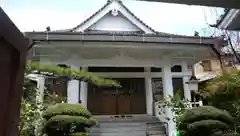 西寳寺の本殿