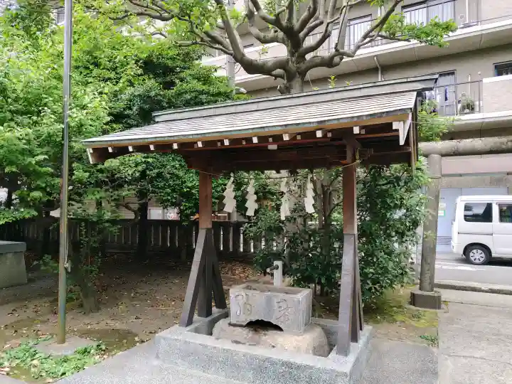 國領神社の{uncategorized: "未分類", other: "その他", undefined: "問題あり", building: "その他建物", grave: "お墓", sacred_gate: "鳥居", guardian: "狛犬", statue: "像", buddha: "仏像", history: "歴史", nature: "自然", garden: "庭園", animal: "動物", pagoda: "塔", temizu: "手水舎", mountain_gate: "山門・神門", sanctuary: "本殿・本堂", subordinate: "末社・摂社", art: "芸術", scenery: "景色", jizo: "地蔵", ema: "絵馬", goshuin: "御朱印", omikuji: "おみくじ", items: "授与品その他", amulet: "お守り", goshuincho: "御朱印帳", eats: "食事", festival: "お祭り", votive_dance: "神楽", shichigosan: "七五三参", wedding: "結婚式", experience: "体験その他", initially: "初詣", around: "周辺", anti_infection: "感染症対策"}