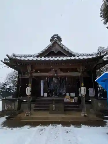 伏木香取神社の本殿・本堂