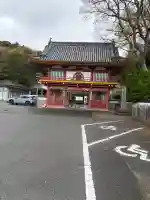 極楽寺の{uncategorized: "未分類", other: "その他", undefined: "問題あり", building: "その他建物", grave: "お墓", sacred_gate: "鳥居", guardian: "狛犬", statue: "像", buddha: "仏像", history: "歴史", nature: "自然", garden: "庭園", animal: "動物", pagoda: "塔", temizu: "手水舎", mountain_gate: "山門・神門", sanctuary: "本殿・本堂", subordinate: "末社・摂社", art: "芸術", scenery: "景色", jizo: "地蔵", ema: "絵馬", goshuin: "御朱印", omikuji: "おみくじ", items: "授与品その他", amulet: "お守り", goshuincho: "御朱印帳", eats: "食事", festival: "お祭り", votive_dance: "神楽", shichigosan: "七五三参", wedding: "結婚式", experience: "体験その他", initially: "初詣", around: "周辺", anti_infection: "感染症対策"}