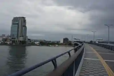 須衛都久神社の周辺