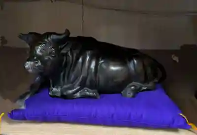 彌彦神社　(伊夜日子神社)の像