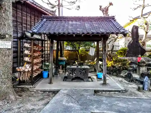 宝池山 常蓮寺の手水舎