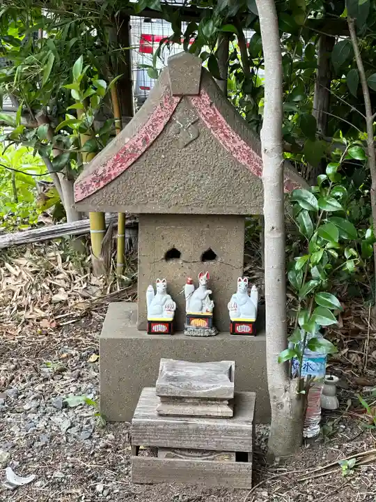 白根神社の末社・摂社