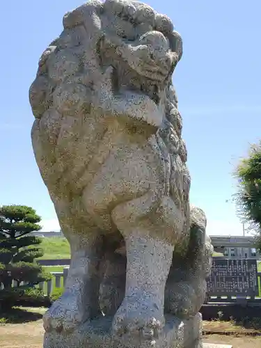 三野神社の狛犬