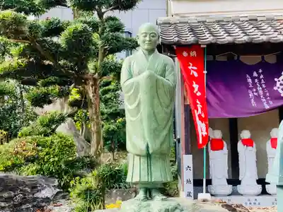 寳珠院(常楽寺)の像