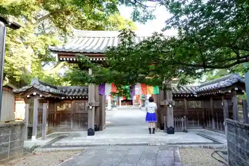 無量寺の山門・神門