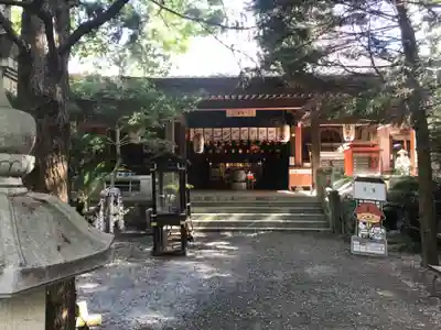 霊山寺の本殿・本堂