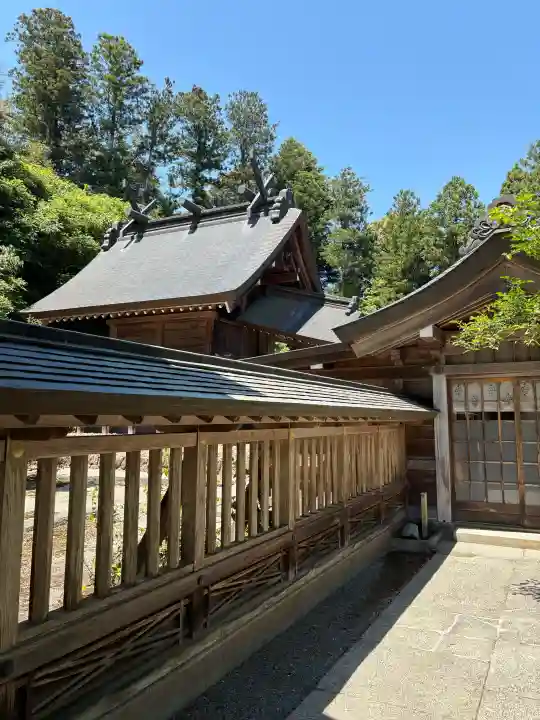 熊野大社の{uncategorized: "未分類", other: "その他", undefined: "問題あり", building: "その他建物", grave: "お墓", sacred_gate: "鳥居", guardian: "狛犬", statue: "像", buddha: "仏像", history: "歴史", nature: "自然", garden: "庭園", animal: "動物", pagoda: "塔", temizu: "手水舎", mountain_gate: "山門・神門", sanctuary: "本殿・本堂", subordinate: "末社・摂社", art: "芸術", scenery: "景色", jizo: "地蔵", ema: "絵馬", goshuin: "御朱印", omikuji: "おみくじ", items: "授与品その他", amulet: "お守り", goshuincho: "御朱印帳", eats: "食事", festival: "お祭り", votive_dance: "神楽", shichigosan: "七五三参", wedding: "結婚式", experience: "体験その他", initially: "初詣", around: "周辺", anti_infection: "感染症対策"}
