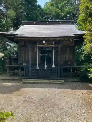 三日月神社の{uncategorized: "未分類", other: "その他", undefined: "問題あり", building: "その他建物", grave: "お墓", sacred_gate: "鳥居", guardian: "狛犬", statue: "像", buddha: "仏像", history: "歴史", nature: "自然", garden: "庭園", animal: "動物", pagoda: "塔", temizu: "手水舎", mountain_gate: "山門・神門", sanctuary: "本殿・本堂", subordinate: "末社・摂社", art: "芸術", scenery: "景色", jizo: "地蔵", ema: "絵馬", goshuin: "御朱印", omikuji: "おみくじ", items: "授与品その他", amulet: "お守り", goshuincho: "御朱印帳", eats: "食事", festival: "お祭り", votive_dance: "神楽", shichigosan: "七五三参", wedding: "結婚式", experience: "体験その他", initially: "初詣", around: "周辺", anti_infection: "感染症対策"}