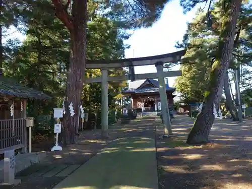 水原八幡宮の鳥居