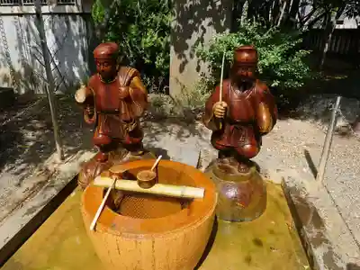 亀戸 香取神社の像