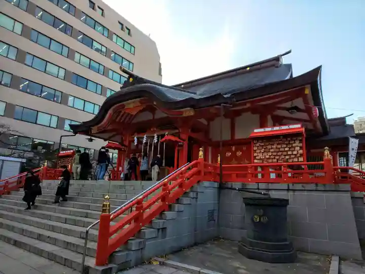 花園神社の本殿・本堂