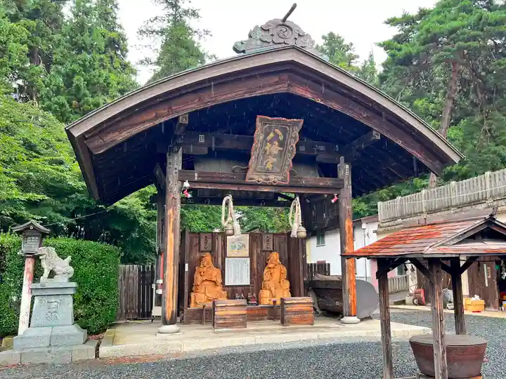 盛岡八幡宮の末社・摂社