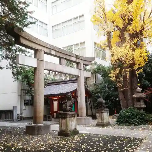 日本橋日枝神社の鳥居