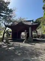 那古寺の山門・神門