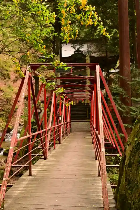 大嶽山那賀都神社(山梨県)