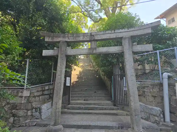 安居神社の鳥居