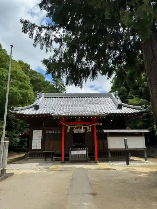 中山神社の{uncategorized: "未分類", other: "その他", undefined: "問題あり", building: "その他建物", grave: "お墓", sacred_gate: "鳥居", guardian: "狛犬", statue: "像", buddha: "仏像", history: "歴史", nature: "自然", garden: "庭園", animal: "動物", pagoda: "塔", temizu: "手水舎", mountain_gate: "山門・神門", sanctuary: "本殿・本堂", subordinate: "末社・摂社", art: "芸術", scenery: "景色", jizo: "地蔵", ema: "絵馬", goshuin: "御朱印", omikuji: "おみくじ", items: "授与品その他", amulet: "お守り", goshuincho: "御朱印帳", eats: "食事", festival: "お祭り", votive_dance: "神楽", shichigosan: "七五三参", wedding: "結婚式", experience: "体験その他", initially: "初詣", around: "周辺", anti_infection: "感染症対策"}