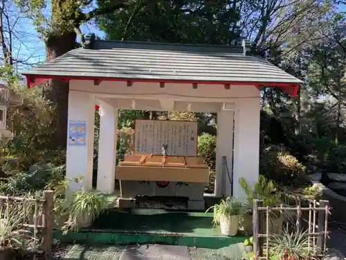 米之宮浅間神社の手水