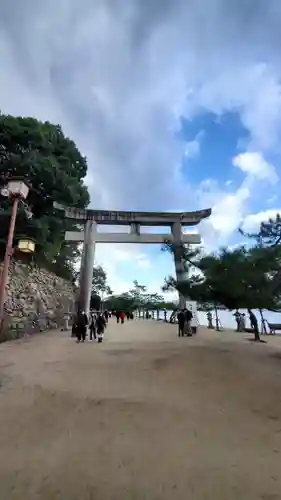 厳島神社の鳥居