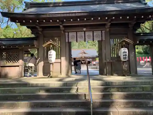 都農神社の山門・神門