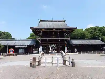 真清田神社の山門・神門