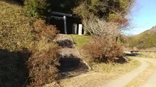 白山神社の鳥居