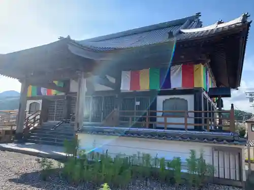 岩本寺の本殿