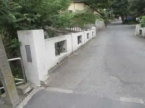 東勝寺跡の周辺