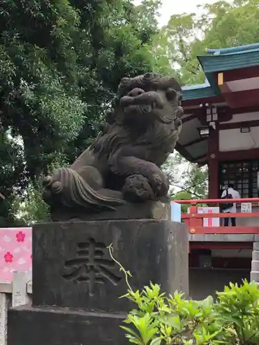 多摩川浅間神社の狛犬