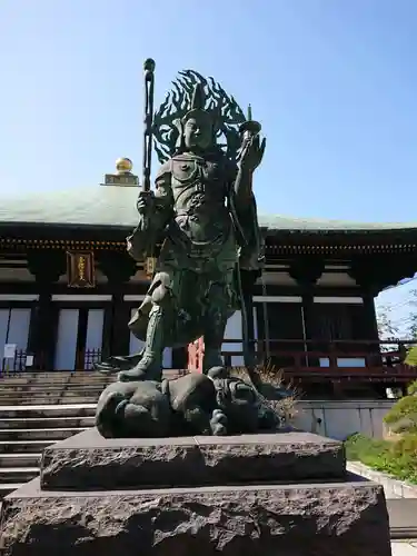 長勝寺の像