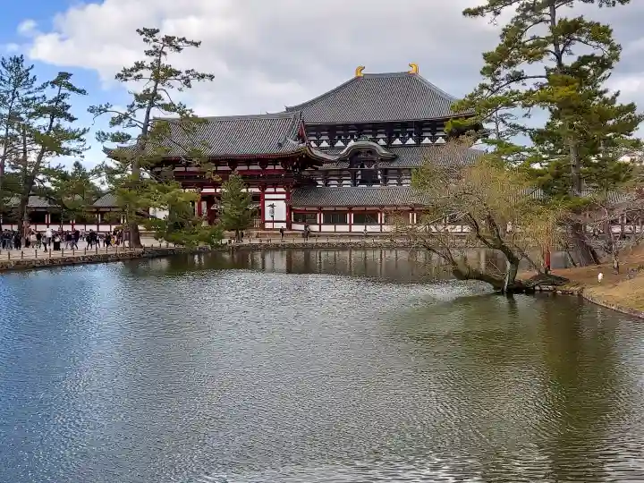 東大寺の{uncategorized: "未分類", other: "その他", undefined: "問題あり", building: "その他建物", grave: "お墓", sacred_gate: "鳥居", guardian: "狛犬", statue: "像", buddha: "仏像", history: "歴史", nature: "自然", garden: "庭園", animal: "動物", pagoda: "塔", temizu: "手水舎", mountain_gate: "山門・神門", sanctuary: "本殿・本堂", subordinate: "末社・摂社", art: "芸術", scenery: "景色", jizo: "地蔵", ema: "絵馬", goshuin: "御朱印", omikuji: "おみくじ", items: "授与品その他", amulet: "お守り", goshuincho: "御朱印帳", eats: "食事", festival: "お祭り", votive_dance: "神楽", shichigosan: "七五三参", wedding: "結婚式", experience: "体験その他", initially: "初詣", around: "周辺", anti_infection: "感染症対策"}