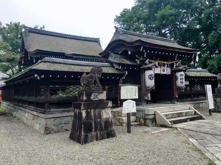 石坐神社の本殿・本堂