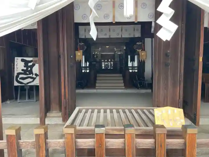 栃木縣護國神社の{uncategorized: "未分類", other: "その他", undefined: "問題あり", building: "その他建物", grave: "お墓", sacred_gate: "鳥居", guardian: "狛犬", statue: "像", buddha: "仏像", history: "歴史", nature: "自然", garden: "庭園", animal: "動物", pagoda: "塔", temizu: "手水舎", mountain_gate: "山門・神門", sanctuary: "本殿・本堂", subordinate: "末社・摂社", art: "芸術", scenery: "景色", jizo: "地蔵", ema: "絵馬", goshuin: "御朱印", omikuji: "おみくじ", items: "授与品その他", amulet: "お守り", goshuincho: "御朱印帳", eats: "食事", festival: "お祭り", votive_dance: "神楽", shichigosan: "七五三参", wedding: "結婚式", experience: "体験その他", initially: "初詣", around: "周辺", anti_infection: "感染症対策"}