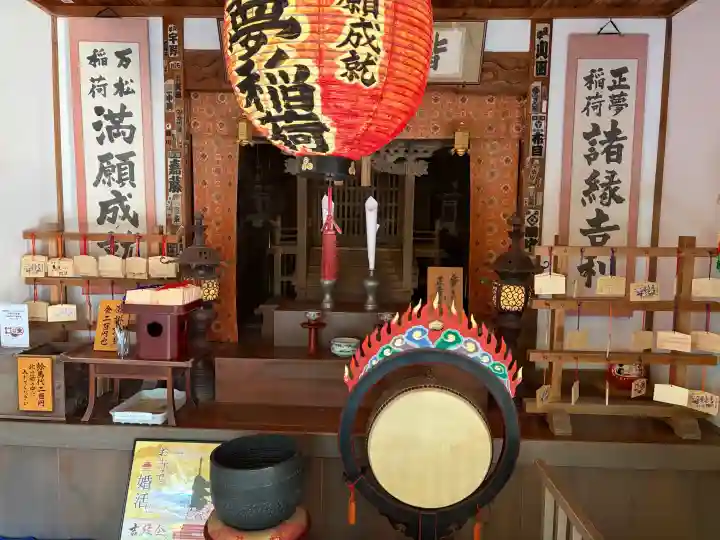 龍潭寺の{uncategorized: "未分類", other: "その他", undefined: "問題あり", building: "その他建物", grave: "お墓", sacred_gate: "鳥居", guardian: "狛犬", statue: "像", buddha: "仏像", history: "歴史", nature: "自然", garden: "庭園", animal: "動物", pagoda: "塔", temizu: "手水舎", mountain_gate: "山門・神門", sanctuary: "本殿・本堂", subordinate: "末社・摂社", art: "芸術", scenery: "景色", jizo: "地蔵", ema: "絵馬", goshuin: "御朱印", omikuji: "おみくじ", items: "授与品その他", amulet: "お守り", goshuincho: "御朱印帳", eats: "食事", festival: "お祭り", votive_dance: "神楽", shichigosan: "七五三参", wedding: "結婚式", experience: "体験その他", initially: "初詣", around: "周辺", anti_infection: "感染症対策"}