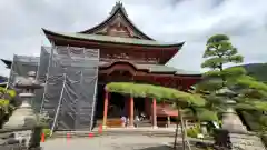 甲斐善光寺の本殿