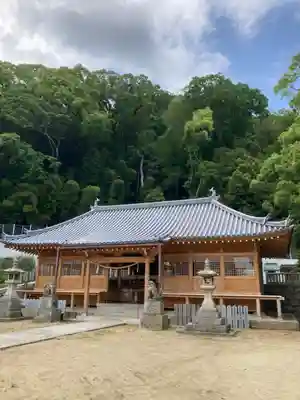炬口八幡神社の本殿・本堂
