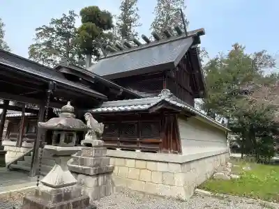 甘呂神社の{uncategorized: "未分類", other: "その他", undefined: "問題あり", building: "その他建物", grave: "お墓", sacred_gate: "鳥居", guardian: "狛犬", statue: "像", buddha: "仏像", history: "歴史", nature: "自然", garden: "庭園", animal: "動物", pagoda: "塔", temizu: "手水舎", mountain_gate: "山門・神門", sanctuary: "本殿・本堂", subordinate: "末社・摂社", art: "芸術", scenery: "景色", jizo: "地蔵", ema: "絵馬", goshuin: "御朱印", omikuji: "おみくじ", items: "授与品その他", amulet: "お守り", goshuincho: "御朱印帳", eats: "食事", festival: "お祭り", votive_dance: "神楽", shichigosan: "七五三参", wedding: "結婚式", experience: "体験その他", initially: "初詣", around: "周辺", anti_infection: "感染症対策"}