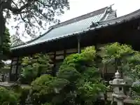 玉寳寺の本殿・本堂